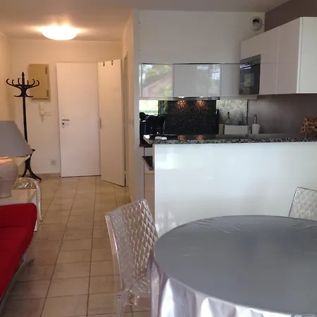 Joli T2 Proche De La Apartament *